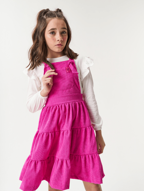 Salopete Cotelê E Blusa Natural E Rosa Catavento