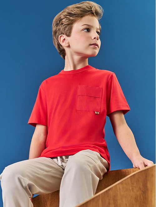 Camiseta Infantil Menino Com Bolso Vermelho Divertto