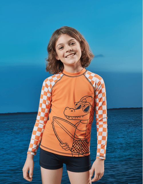 Conjunto Menino com Proteção UV Jacaré Laranja Kippos