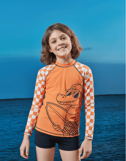 Conjunto Menino com Proteção UV Jacaré Laranja Kippos