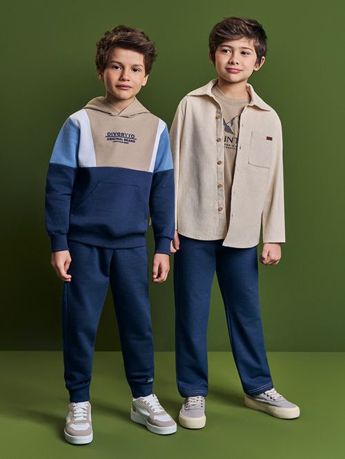 Conjunto Infantil Moletom com Capuz – Look de Inverno Quentinho e Estiloso com Blusão Canguru